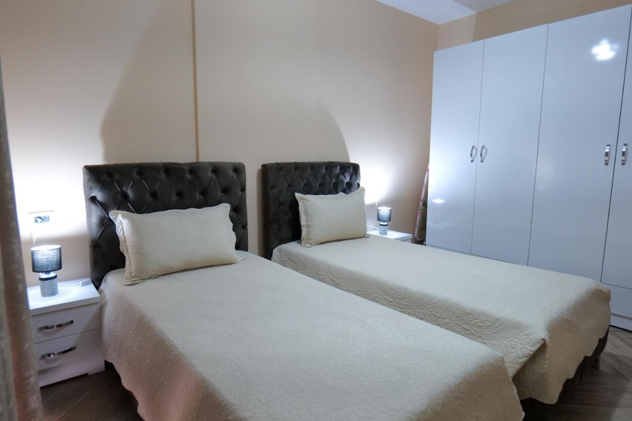 סרנדה Kosta Apartments מראה חיצוני תמונה
