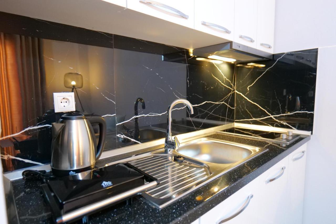 סרנדה Kosta Apartments מראה חיצוני תמונה